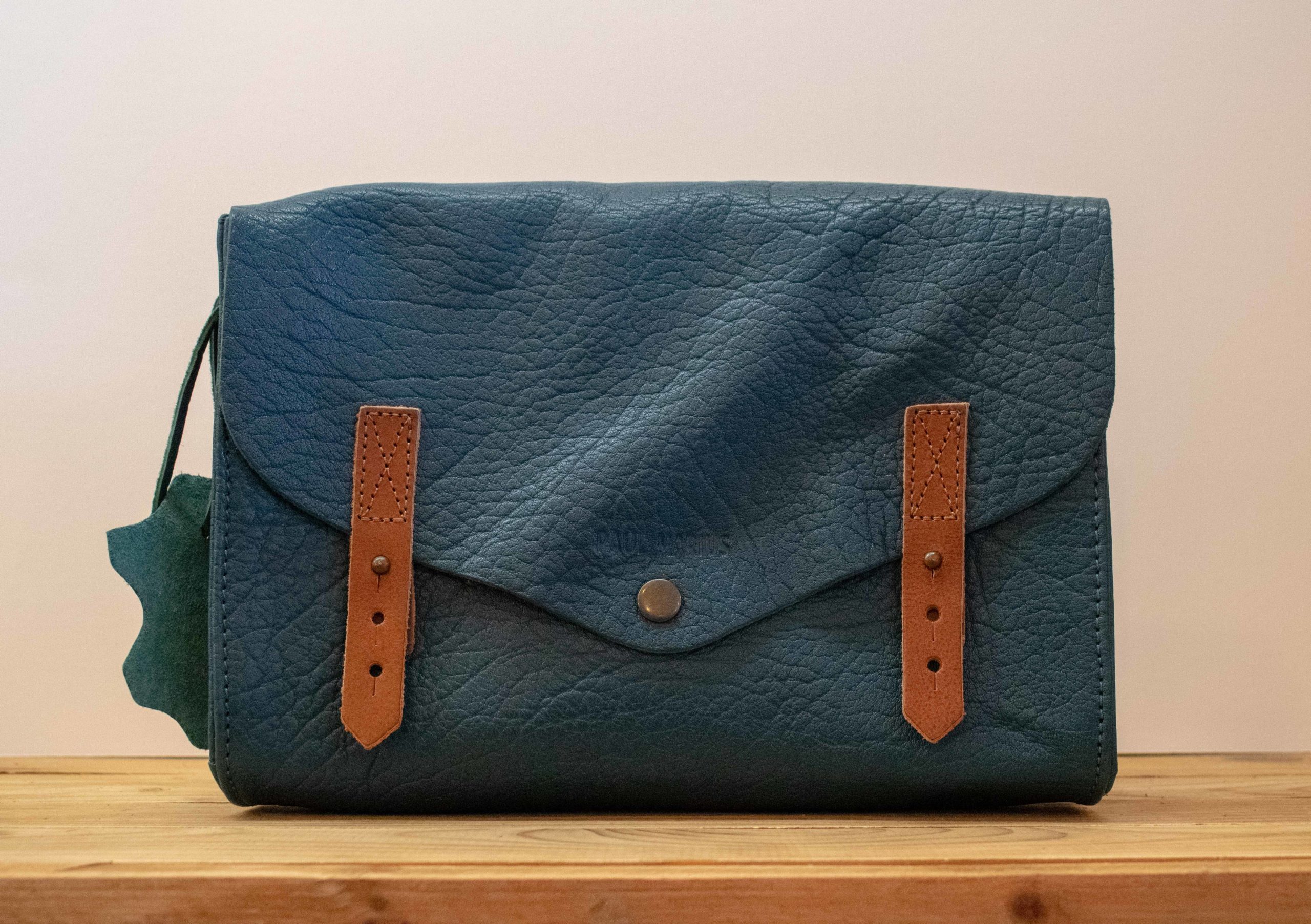 Le Mini Indispensable Bleu Piscine - sac bandoulière cuir femme Bleu